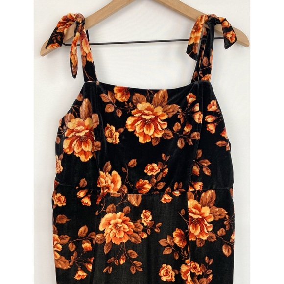NWT Torrid Floral Velvet Mini Dress L Black Whimsigoth‎ Fairy Grunge Romantic - Picture 5 of 10